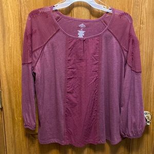 NWT - John’s Bay Women’s Top -  XXL in burgundy